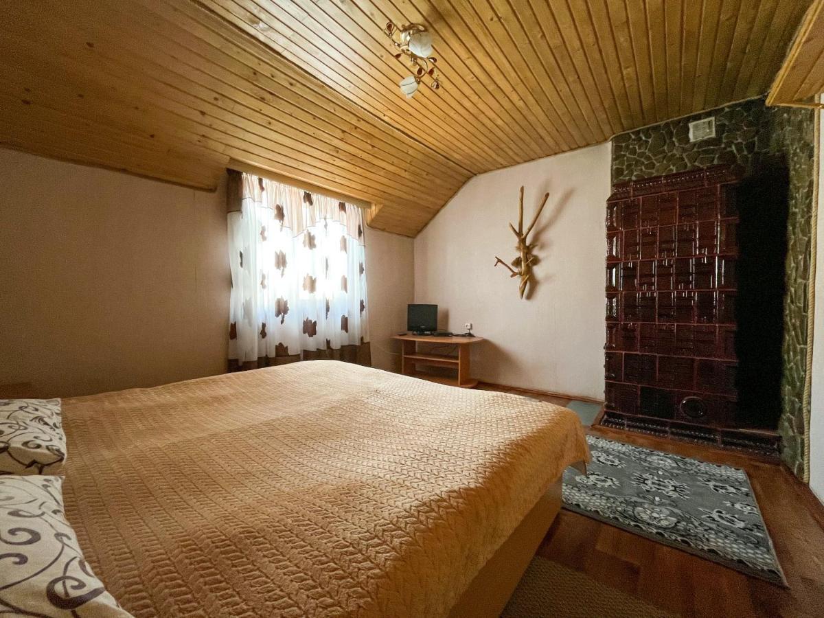 Гірська Вершина Hotell Slavske Exteriör bild