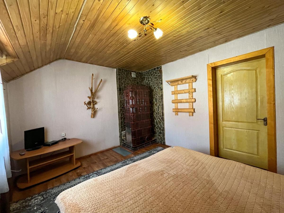 Гірська Вершина Hotell Slavske Exteriör bild